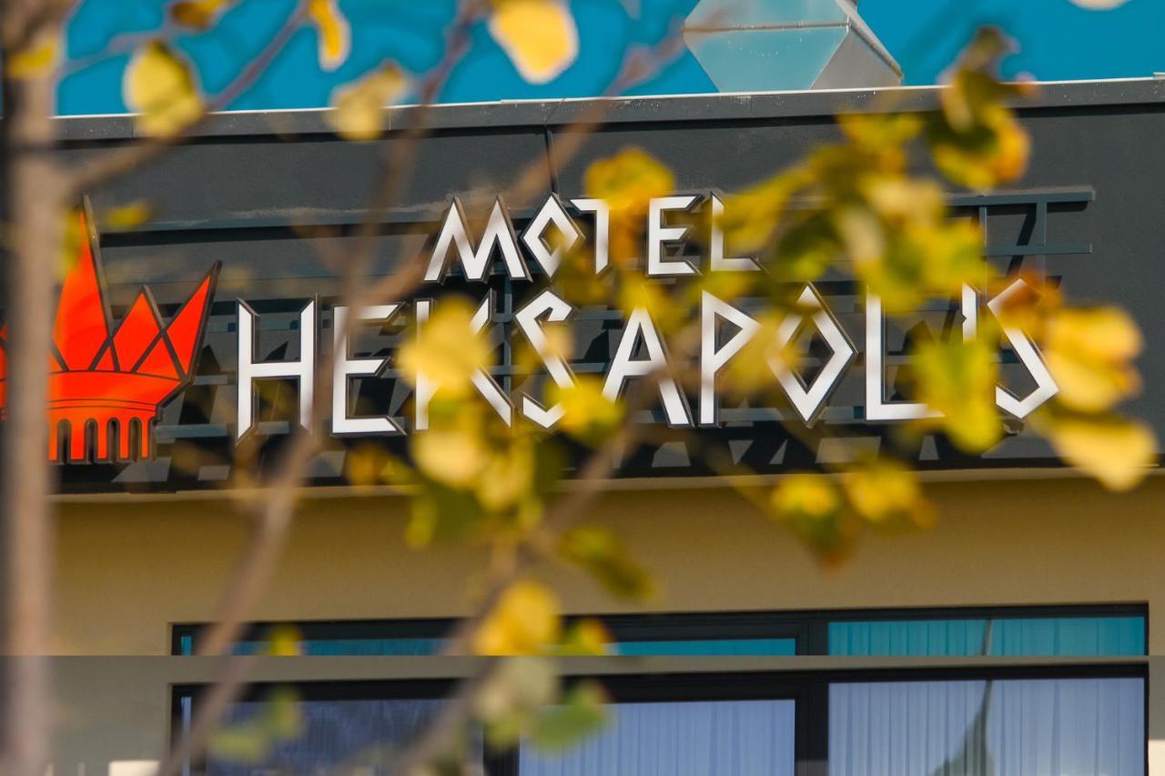 Motel Heksapolis Tavsancil Екстериор снимка