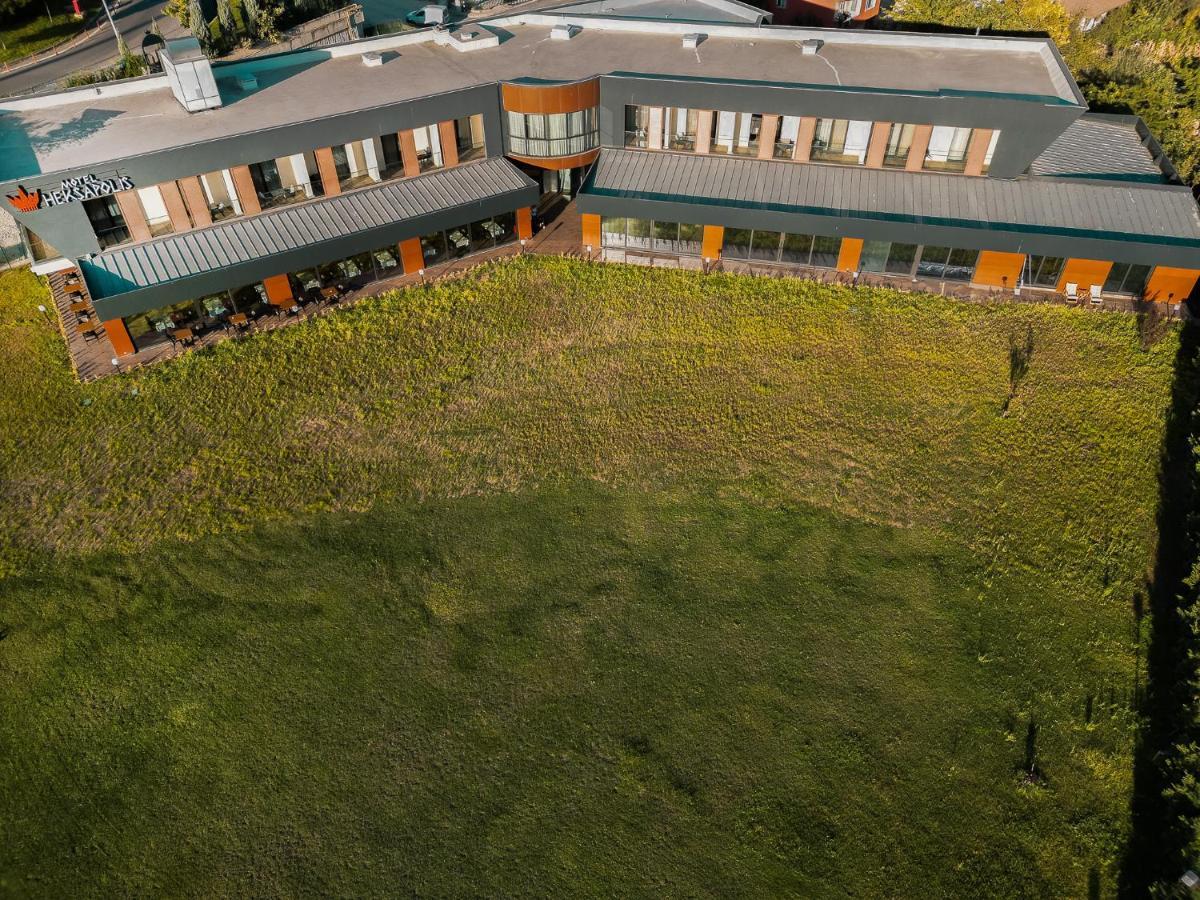 Motel Heksapolis Tavsancil Екстериор снимка