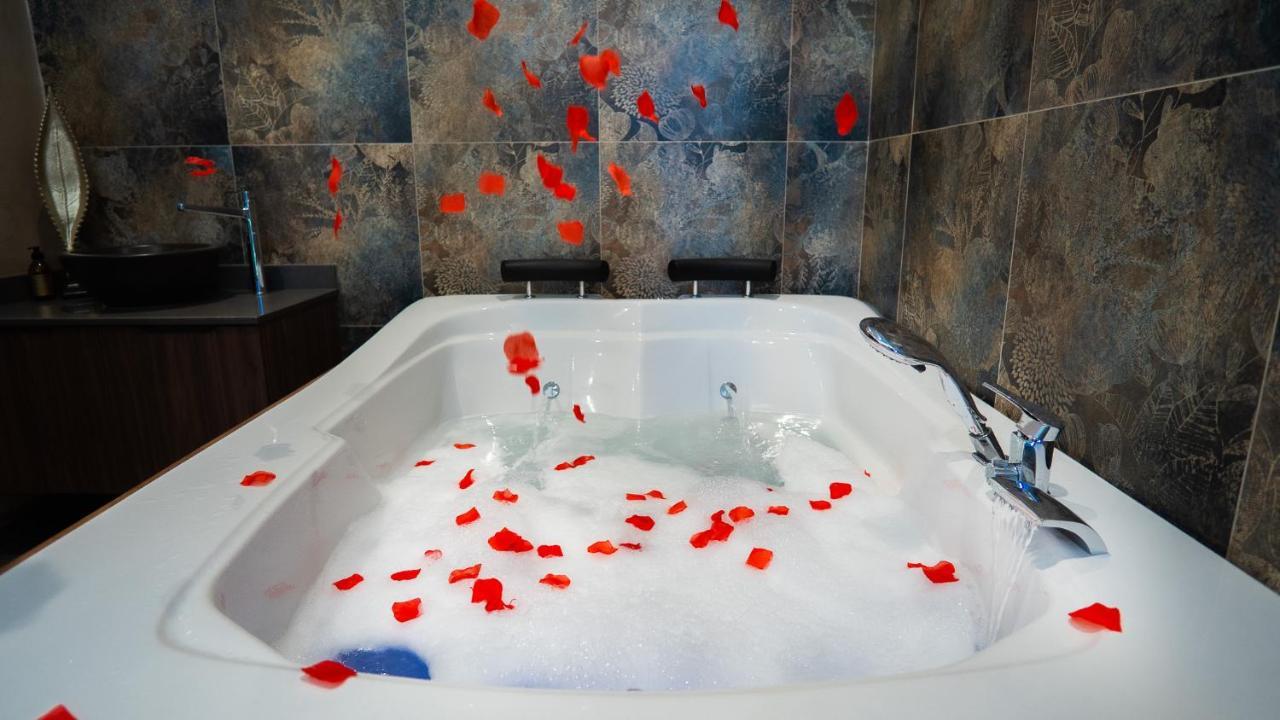 Motel Heksapolis Tavsancil Екстериор снимка