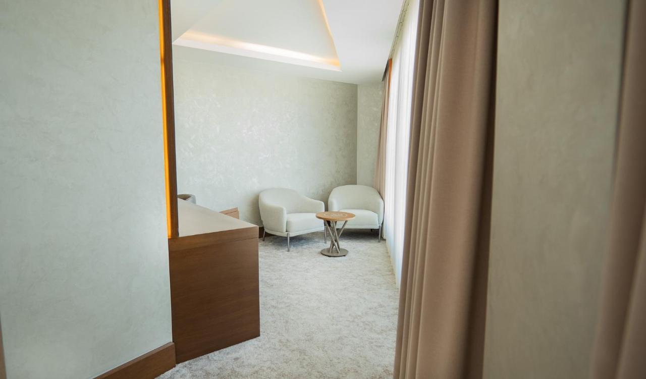 Motel Heksapolis Tavsancil Екстериор снимка
